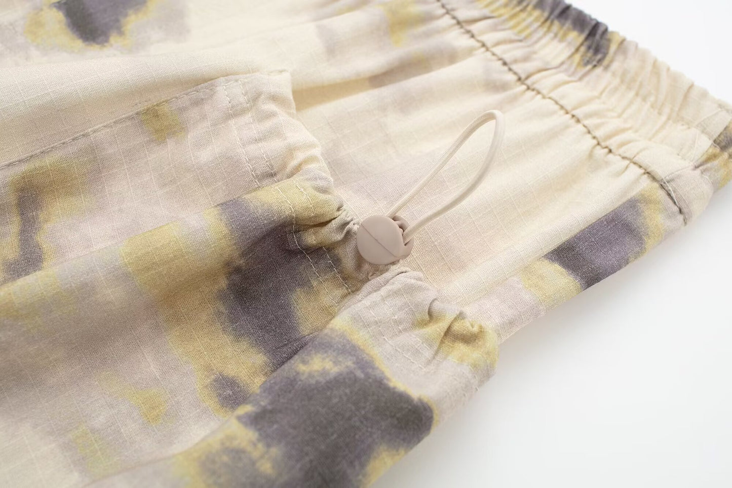 Conjunto Vanguard: Bomber Tie Dye Exclusiva e Minissaia Loose Fit (Curadoria Premium) 2026