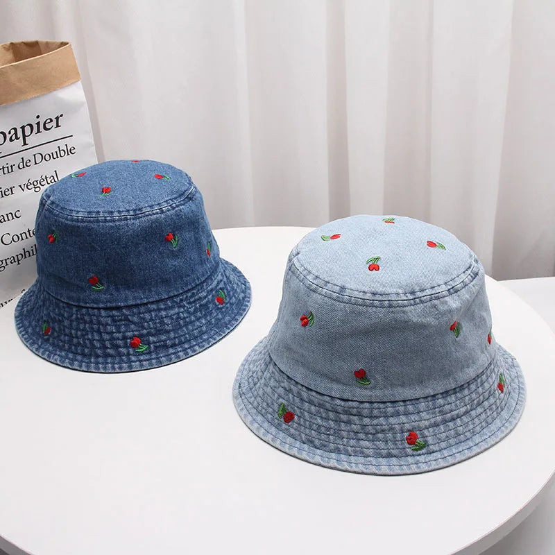 Chapéu Denim Cherry